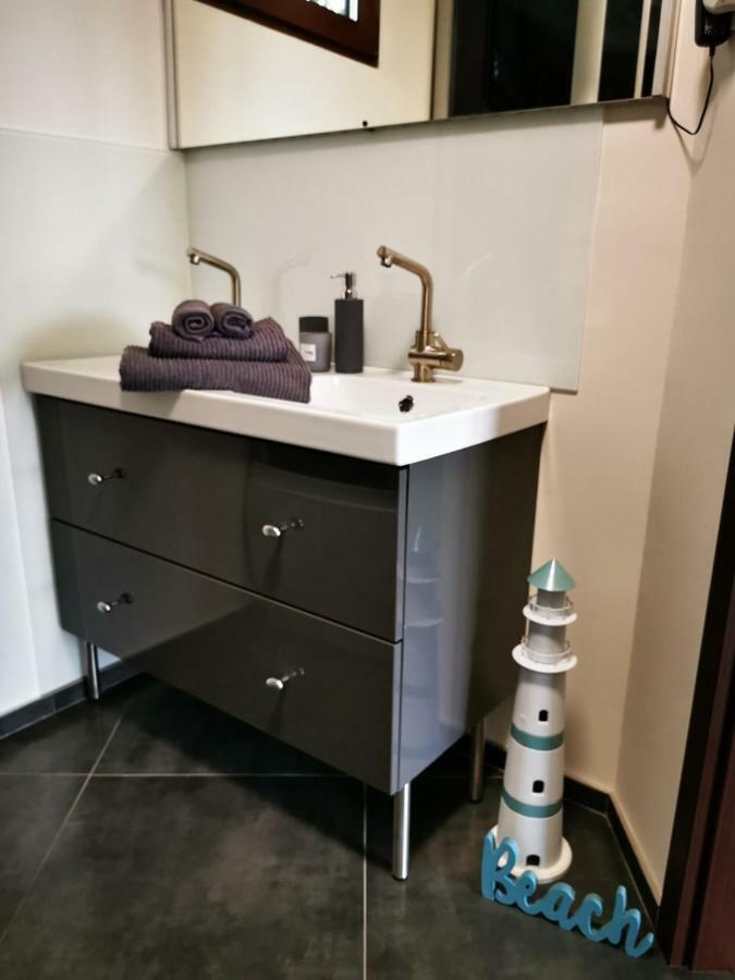 Golden Beach Apartment Chl'aba Bagian luar foto